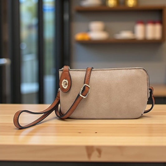 Crossbody/Wristlet w/ Twist Lock Closure: Tan/Brown